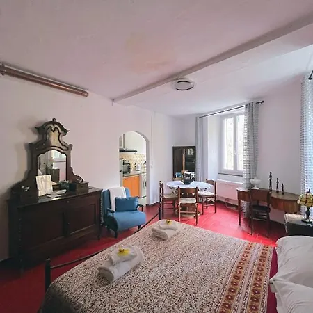 リゼッタ ルーム ヴェルナッツァ