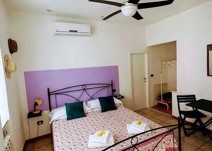 בית הארחה Lisetta ורנאצה